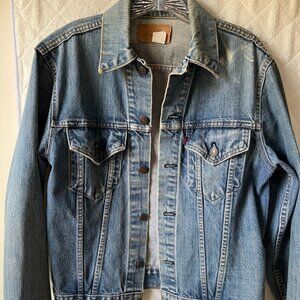 Vintage Levi's Men's jean jacket - Size M